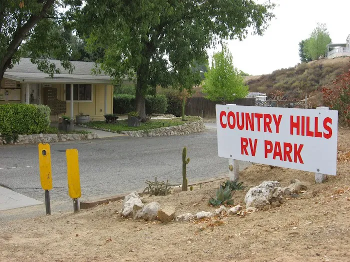 Country Hills RV Park Picture 5