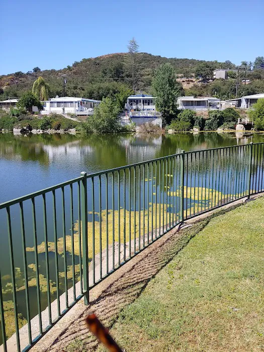 Hide-Away Lake Mobile Estates Picture 1