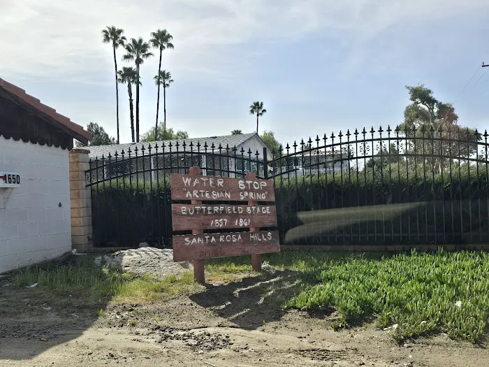Saddleback Mobile Home Estates Picture 10