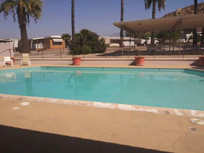 Saddleback Mobile Home Estates Picture 3