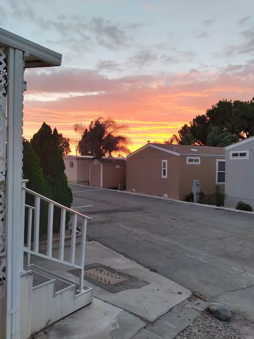 Saddleback Mobile Home Estates Picture 5