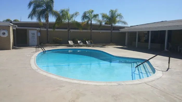 Santa Rosa Mobile Home Community Picture 2