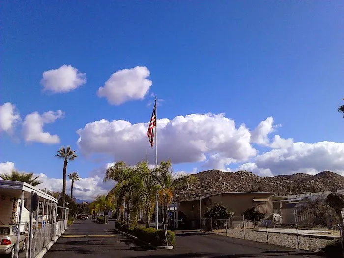Santa Rosa Mobile Home Community Picture 3