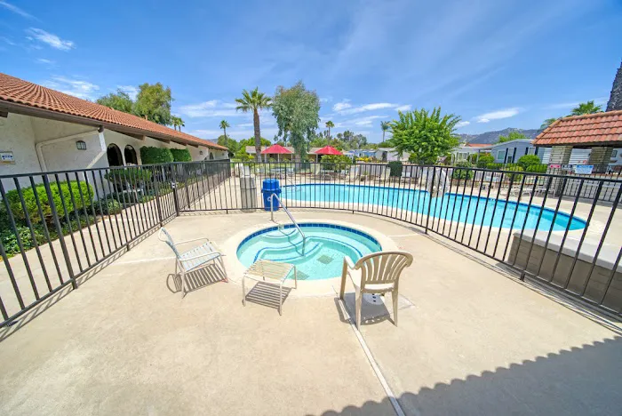 Sundance Mobile Home Park Picture 10