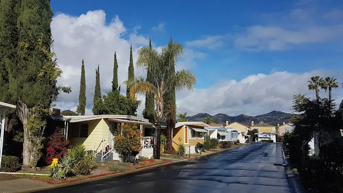 Imperial Escondido Mobile Estates Picture 1