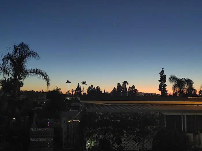 Carefree Ranch Mobilehome Park Picture 8