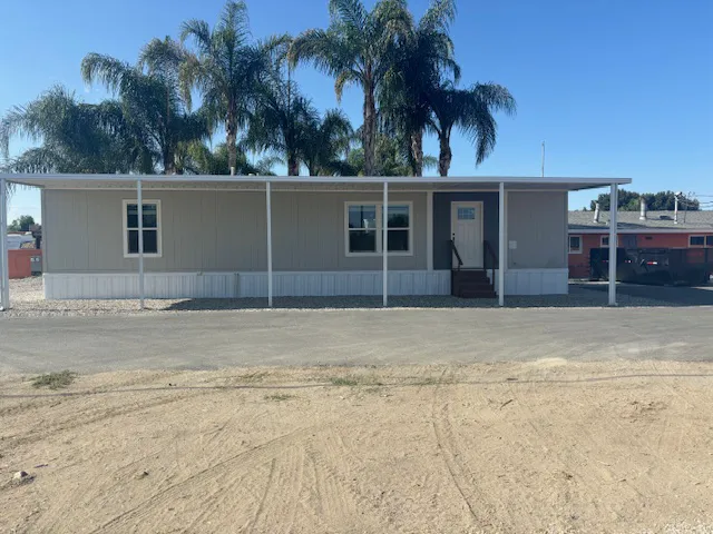 Gilbert Hemet Valley RV Park Picture 1
