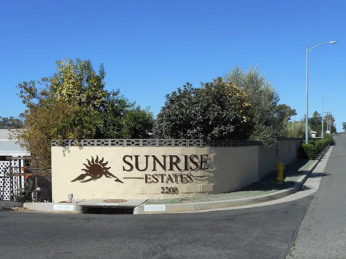 Sunrise Estates Picture 6