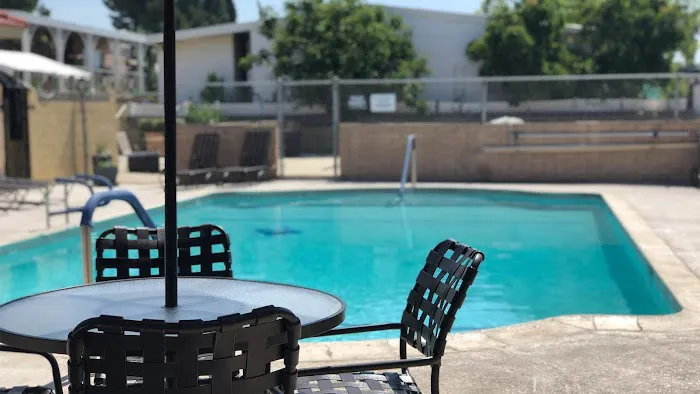 Sunrise Estates Picture 10