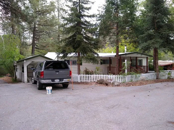 Royal Pines Estates Picture 4