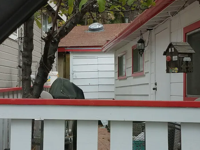Idyllwild Trailer Park Picture 8