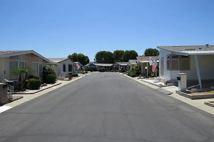 Mountain View Mobile Home Park Picture 7