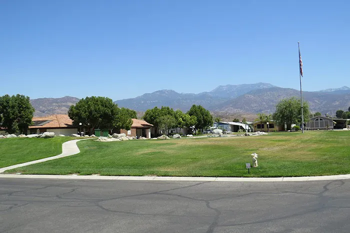 Mountain View Mobile Home Park Picture 6