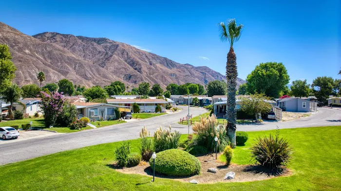 Country Lake Mobile Home Community Picture 7