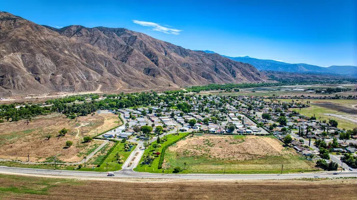 Country Lake Mobile Home Community Picture 5