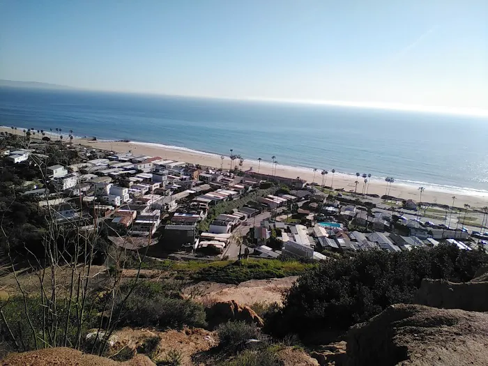Pacific Palisades Bowl Mobile Estates Picture 3