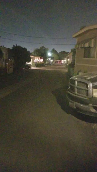 Glenoaks Mobilehome Park Picture 3