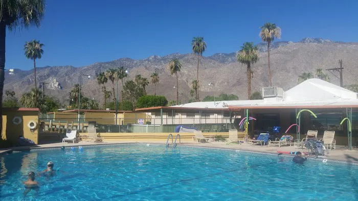 Ramon Mobile Home & RV Park Picture 5