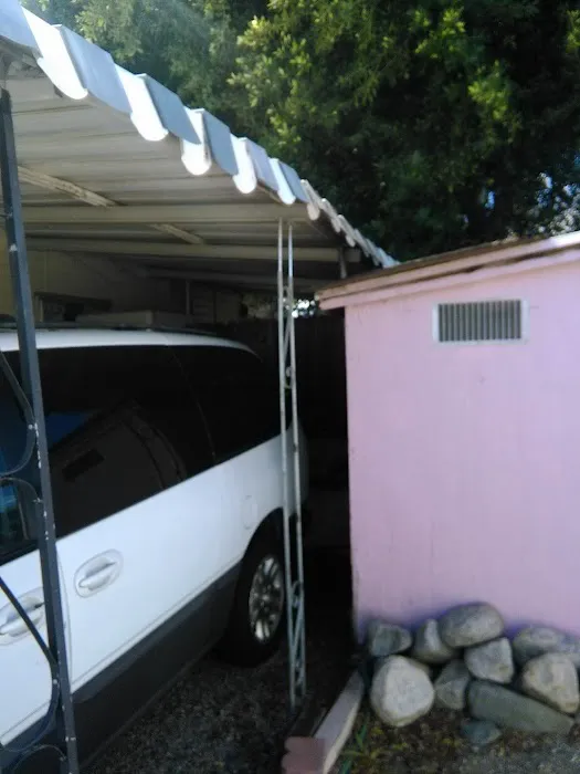 Ramon Mobile Home & RV Park Picture 9