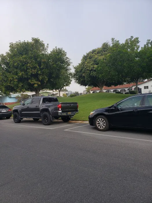 Linda Vista Village Picture 3