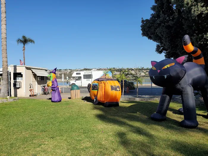 Mission Bay RV Resort Picture 10