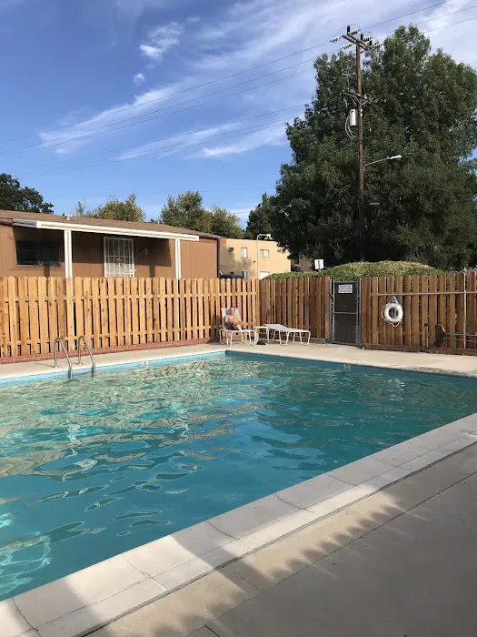 Sherman Grove Mobile Home Park Picture 9