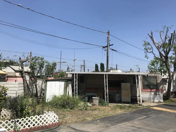 Orange Grove Mobile Home Park Picture 4
