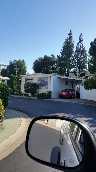Canoga Mobile Estates Picture 8