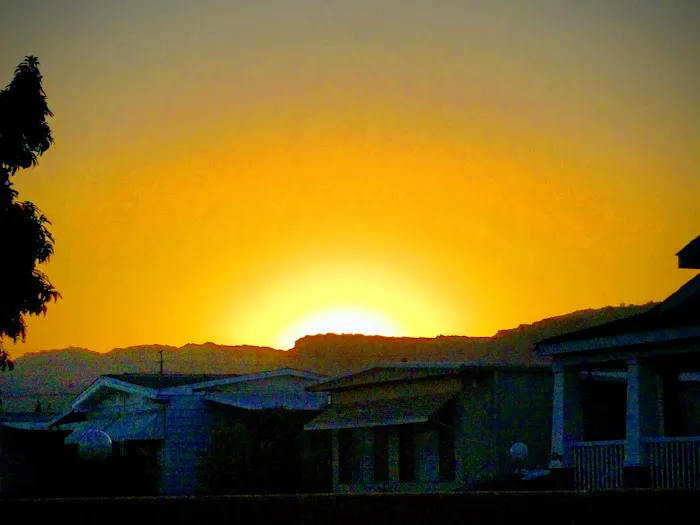 Eton Mobile Home Park Picture 9