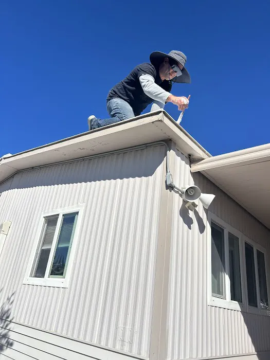 Eton Mobile Home Park Picture 8