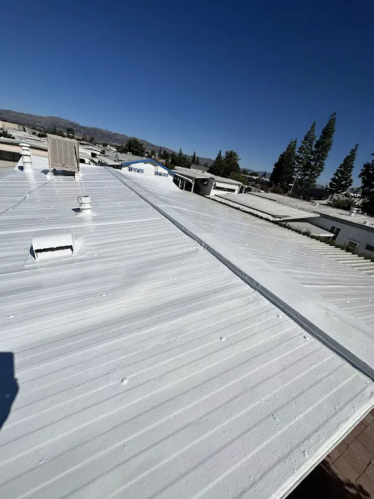 Eton Mobile Home Park Picture 7