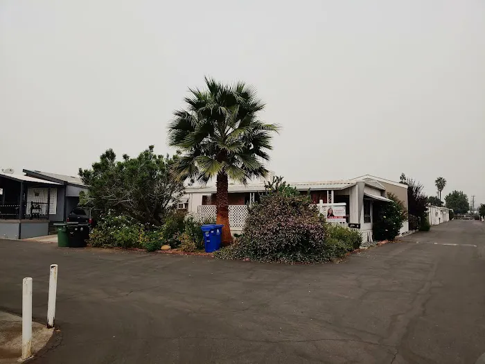 Sunburst Mobile Home Estates Picture 1