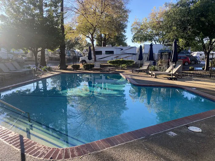 Walnut RV Park and Storage Picture 1