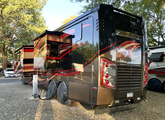 Walnut RV Park and Storage Picture 7