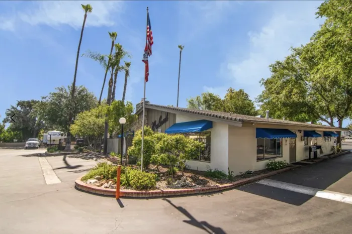 Walnut RV Park and Storage Picture 9