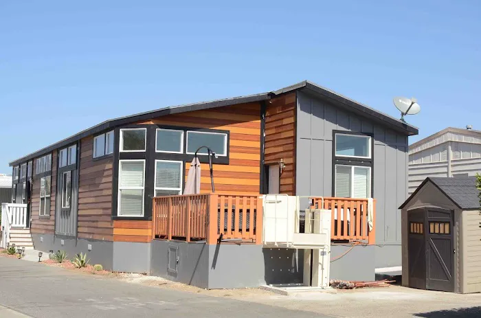 Chatsworth Mobile Home Park Picture 5