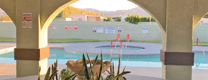 Palm Drive Mobile Estates Picture 3