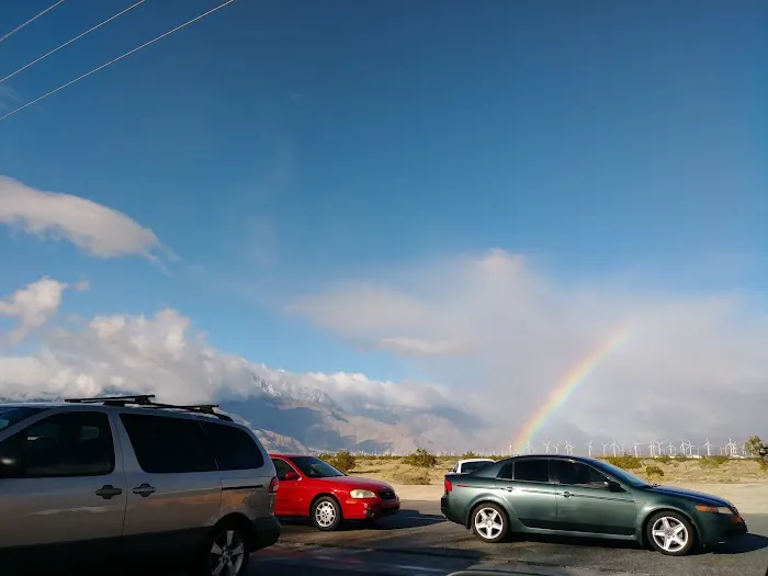 Palm Drive RV & Mobile Home Park Picture 9