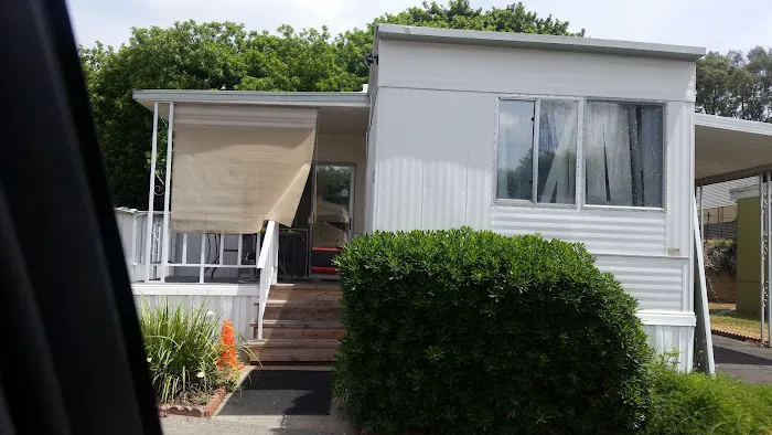 Starlight Mobile Home Park Picture 2
