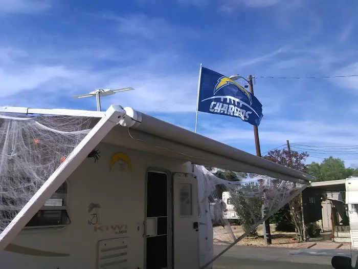 Evergreen Mobile Home & Rv Pk Picture 10
