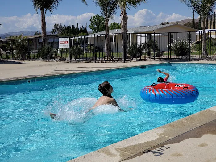 Susana Woods Prestige Mobile Picture 8