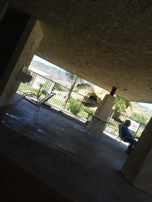 Susana Woods Prestige Mobile Picture 6