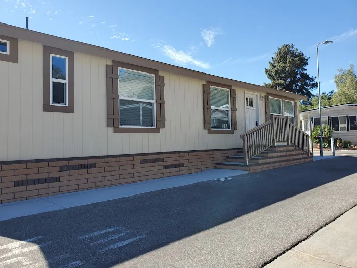 Indian Hills Mobile Home Village Picture 3