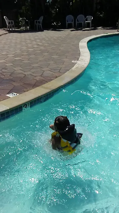 Tahitian Mobile Home Park Picture 5