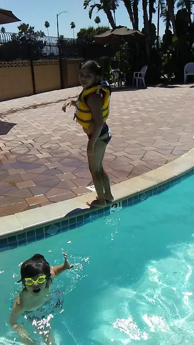 Tahitian Mobile Home Park Picture 7