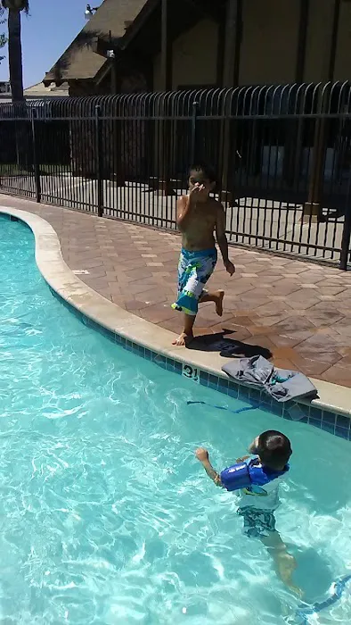 Tahitian Mobile Home Park Picture 8