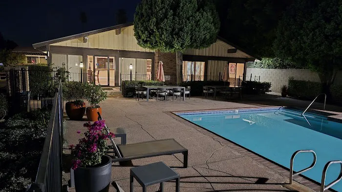 Los Olivos Mobile Home Park Picture 6