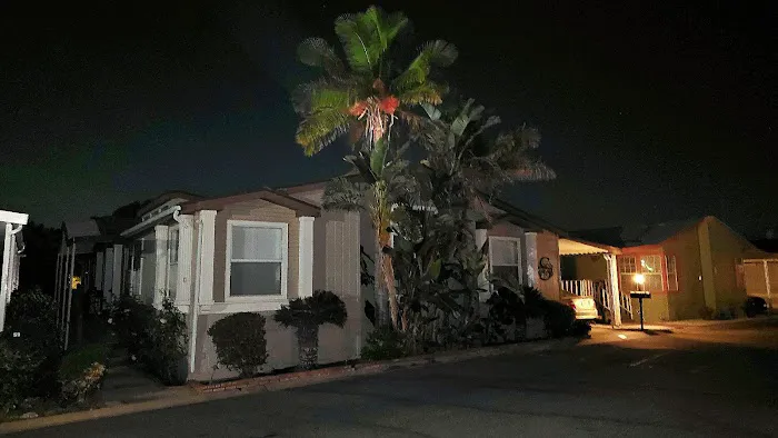 Los Olivos Mobile Home Park Picture 3