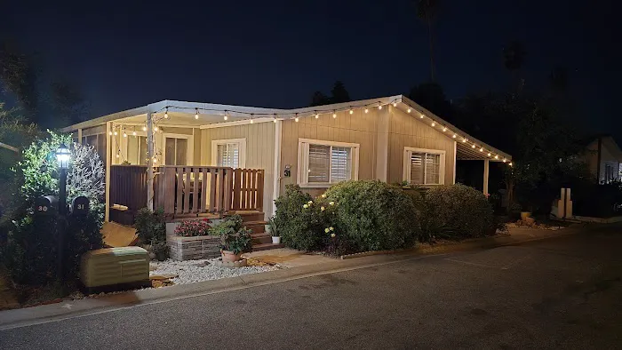 Los Olivos Mobile Home Park Picture 1