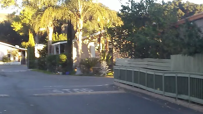 Polynesian Mobile Home Park Picture 10